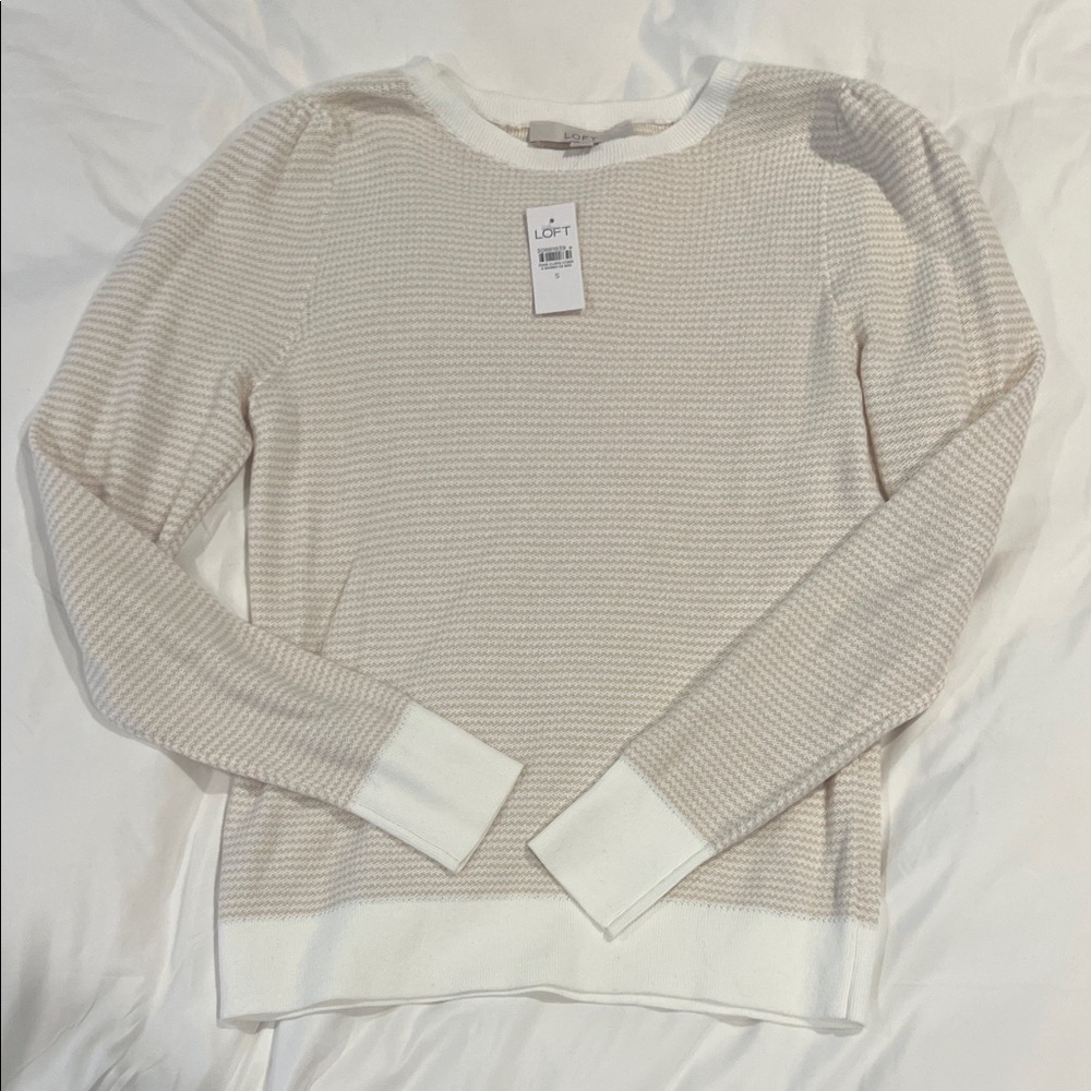 LOFT Women's NWT Crew Neck Sweater